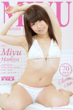 乡村老妇的大肥臀被撞击的