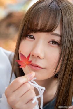 两根大肉大捧一进一出好爽视频